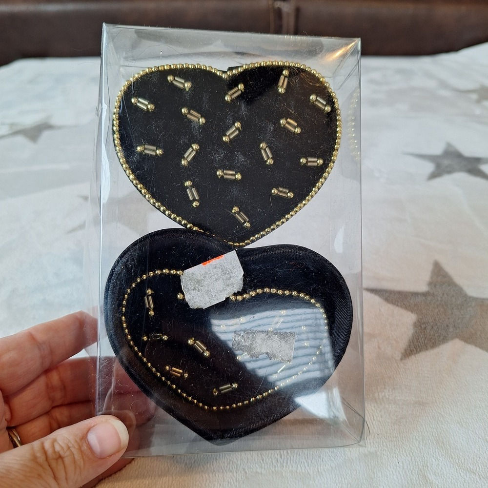 New Vintage Set‎ Sequined Black Heart Box Jewelry Trinket & Heart Hair Barrette